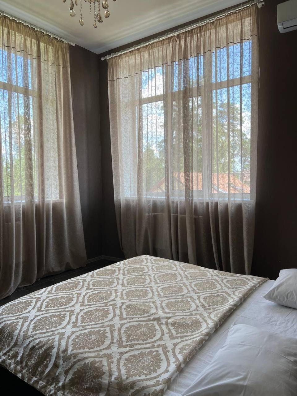 Borovik Hotell Novosilki Eksteriør bilde